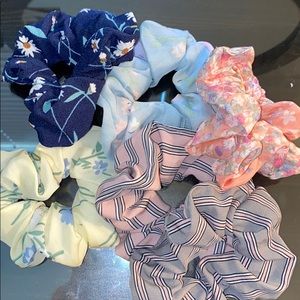 6 pack of scrunchies